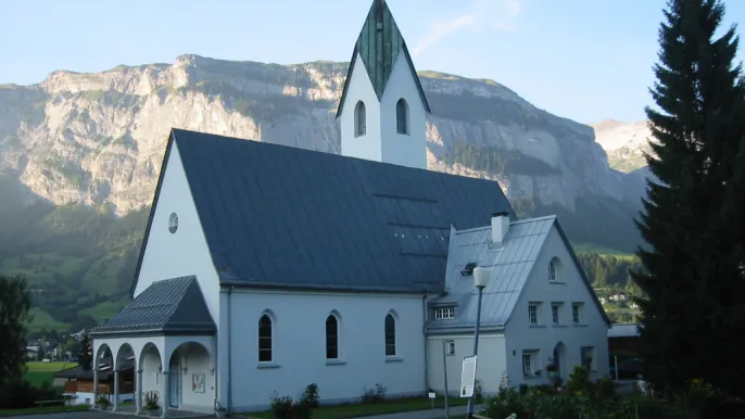 kirche Flims (Foto: Pfarrei) kirche Flims (Foto: Pfarrei)